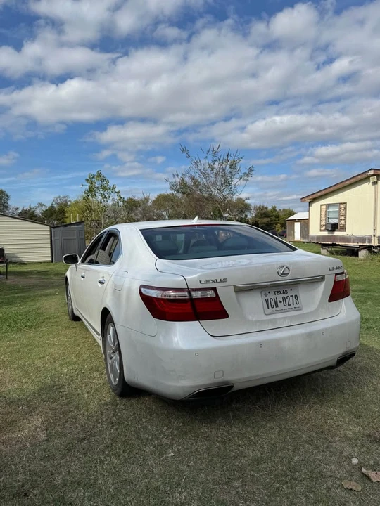 2007 Lexus LS 4th Gen - Image 7 of 7