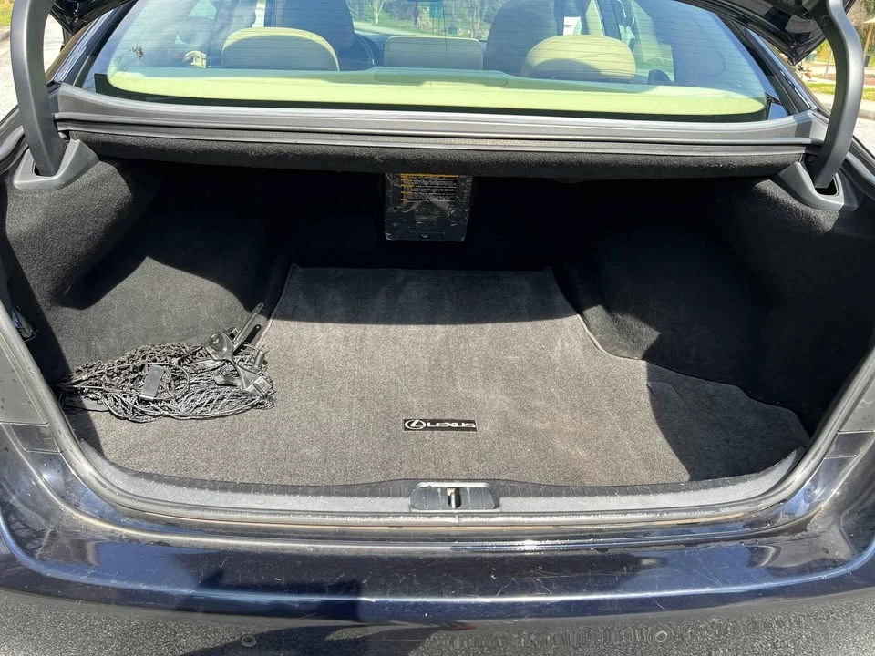 2007 Lexus LS 4th Gen - Image 11 of 13