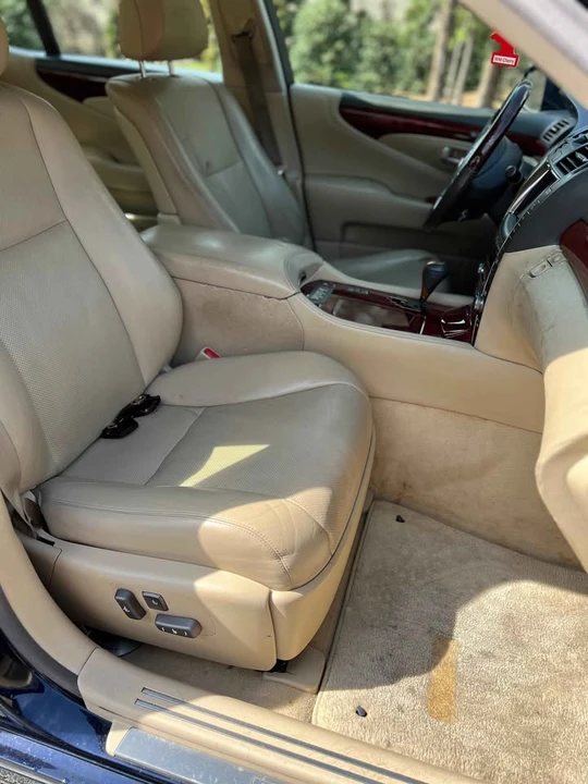 2007 Lexus LS 4th Gen - Image 8 of 13