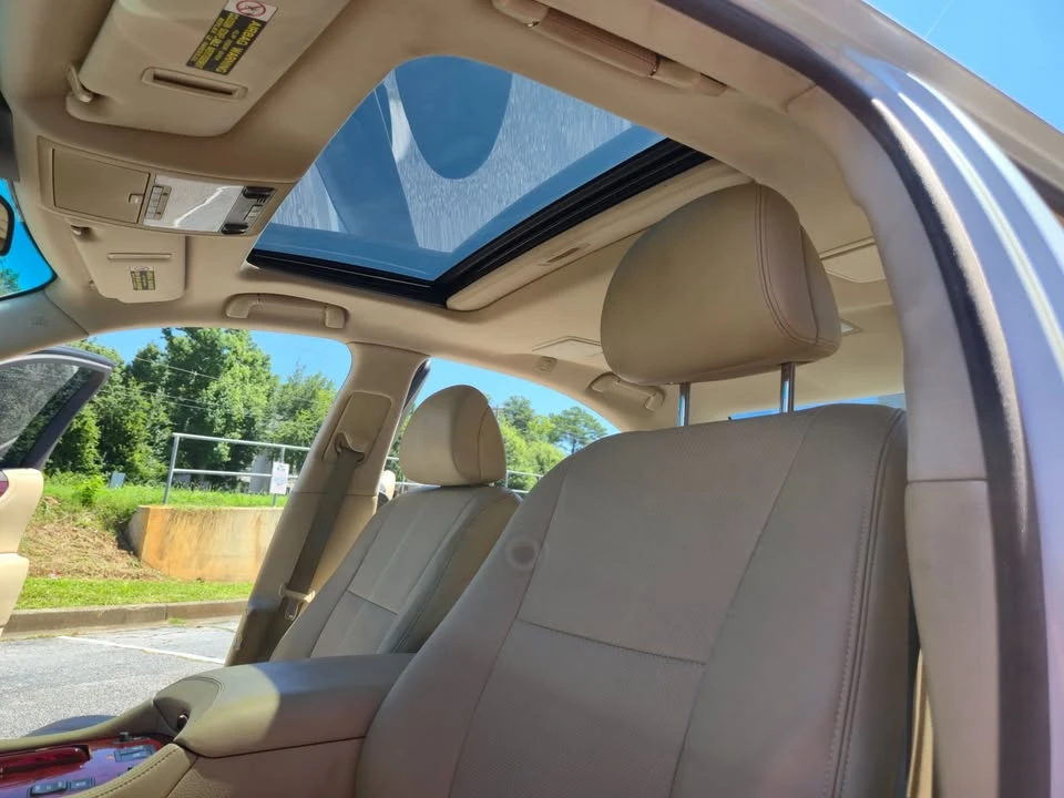 2007 Lexus LS 4th Gen - Image 16 of 20