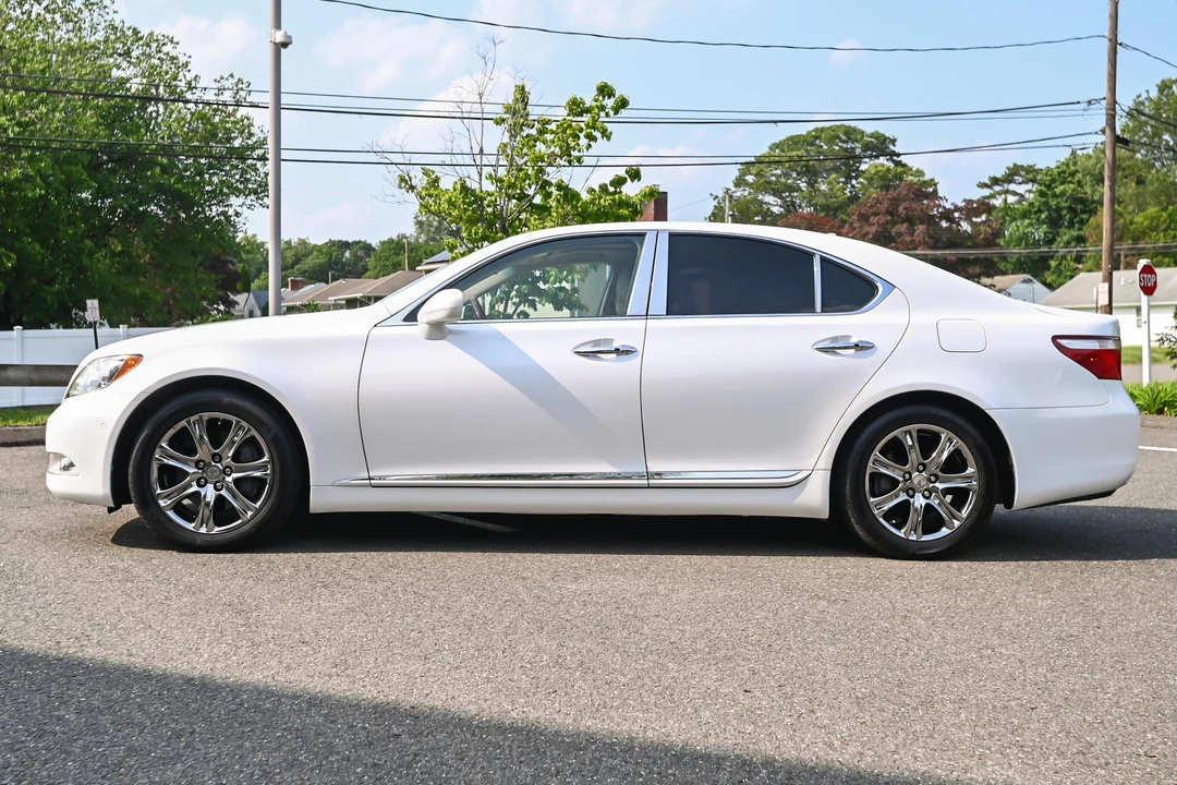 2007 Lexus LS 4th Gen - Image 3 of 31