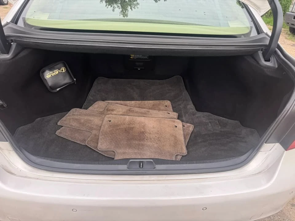 2007 Lexus LS 4th Gen - Image 6 of 16