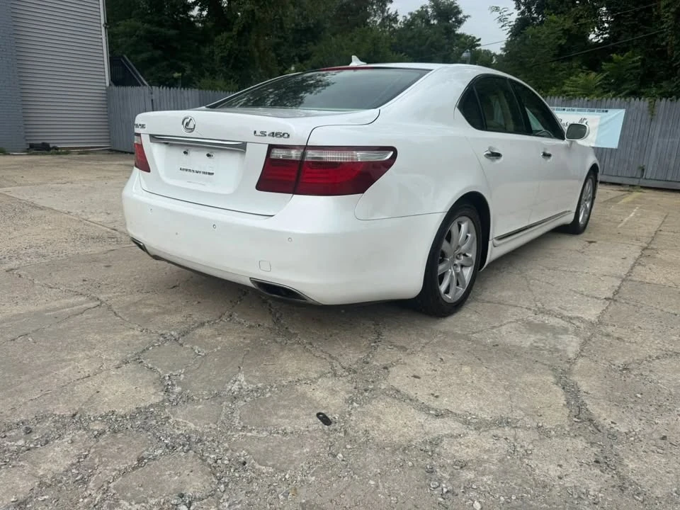 2007 Lexus LS 4th Gen - Image 3 of 16