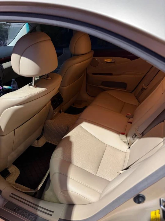 2007 Lexus LS 4th Gen - Image 5 of 10