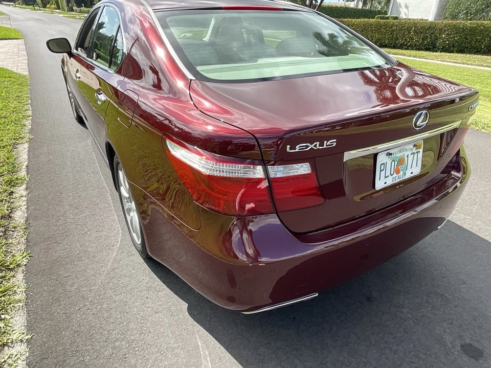 2007 Lexus LS 4th Gen - Image 11 of 17