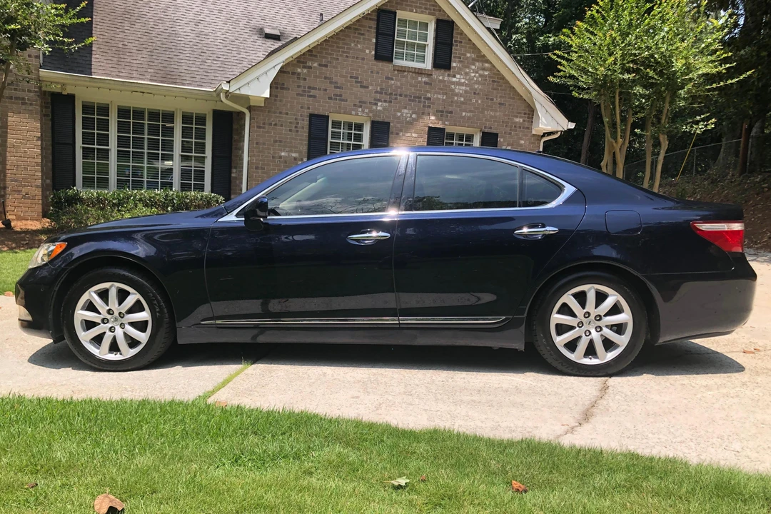 2007 Lexus LS 4th Gen - Image 3 of 31