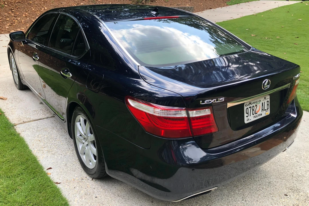 2007 Lexus LS 4th Gen - Image 4 of 31