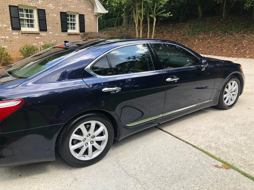 2007 Lexus LS 4th Gen - Image 17 of 31