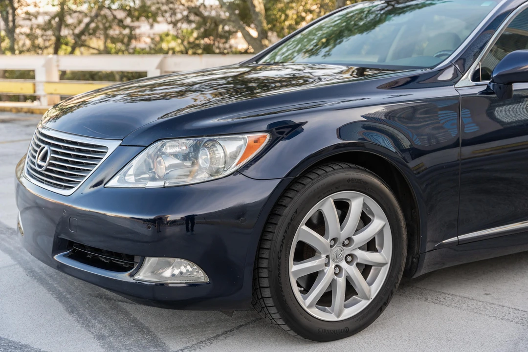 2007 Lexus LS 4th Gen - Image 30 of 31