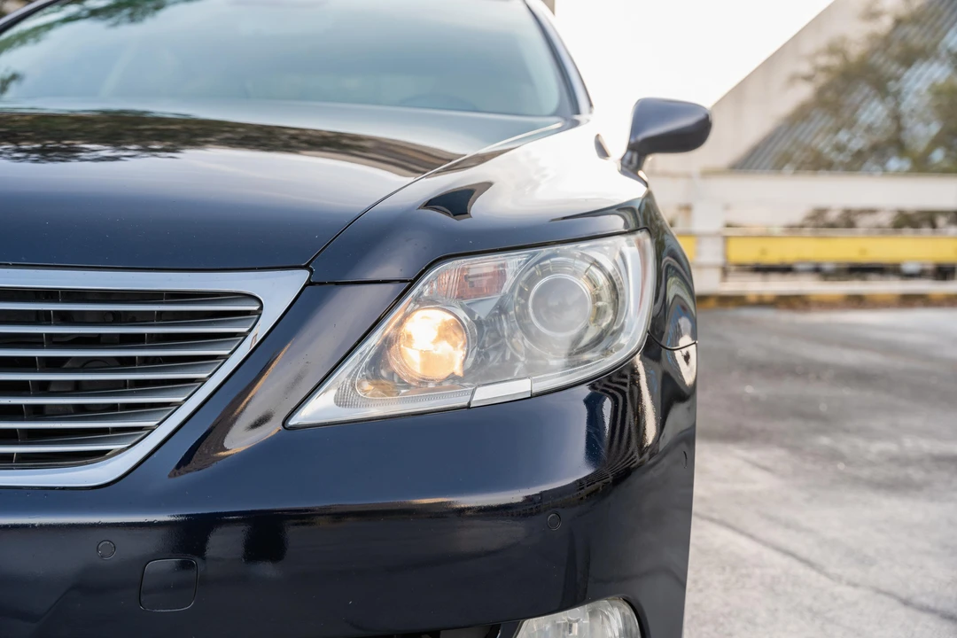 2007 Lexus LS 4th Gen - Image 28 of 31