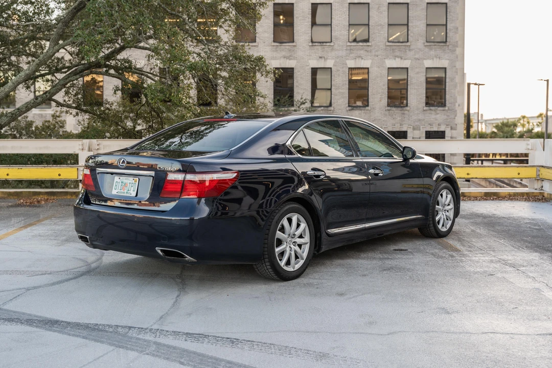 2007 Lexus LS 4th Gen - Image 15 of 31