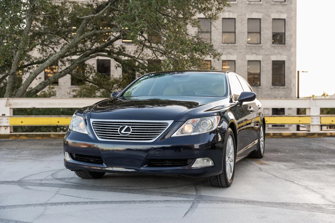 2007 Lexus LS 4th Gen - Image 7 of 31