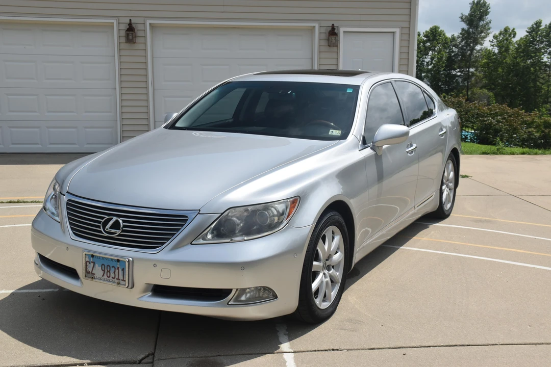 2007 Lexus LS 4th Gen - Image 6 of 31