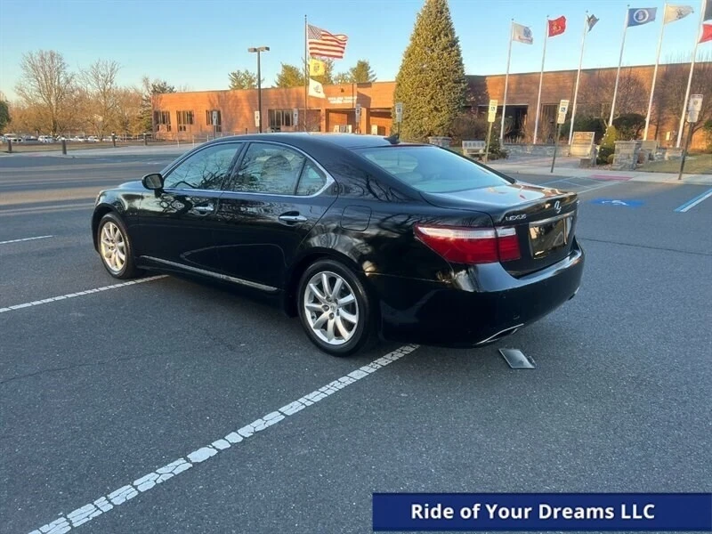 2007 Lexus LS 4th Gen - Image 8 of 21