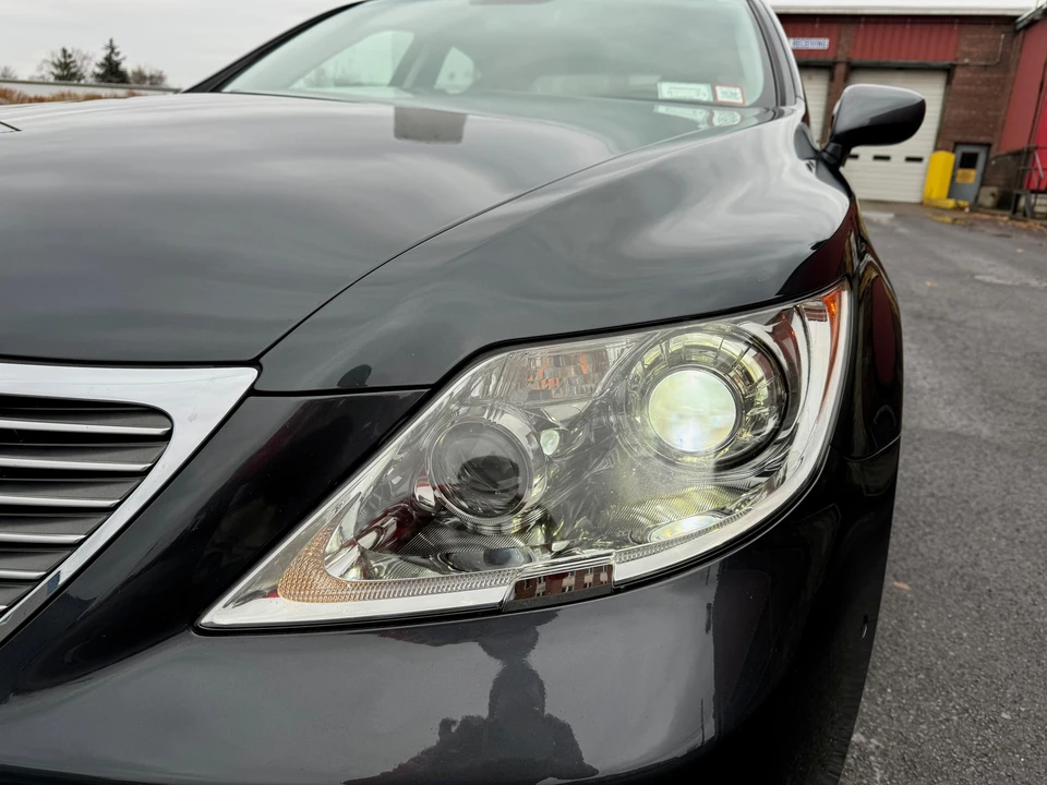 2007 Lexus LS 4th Gen - Image 28 of 31