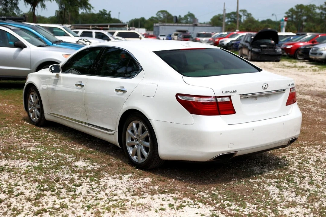 2007 Lexus LS 4th Gen - Image 5 of 21