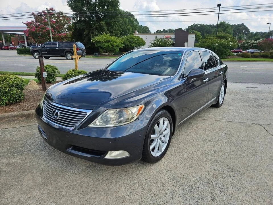 2007 Lexus LS 4th Gen - Image 9 of 20