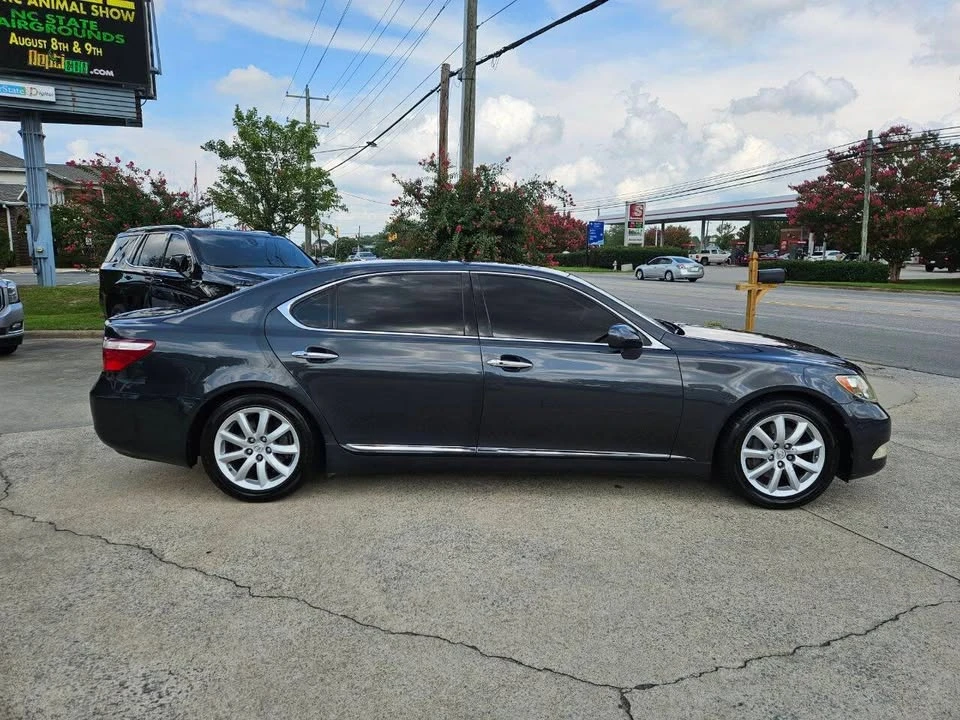 2007 Lexus LS 4th Gen - Image 2 of 7