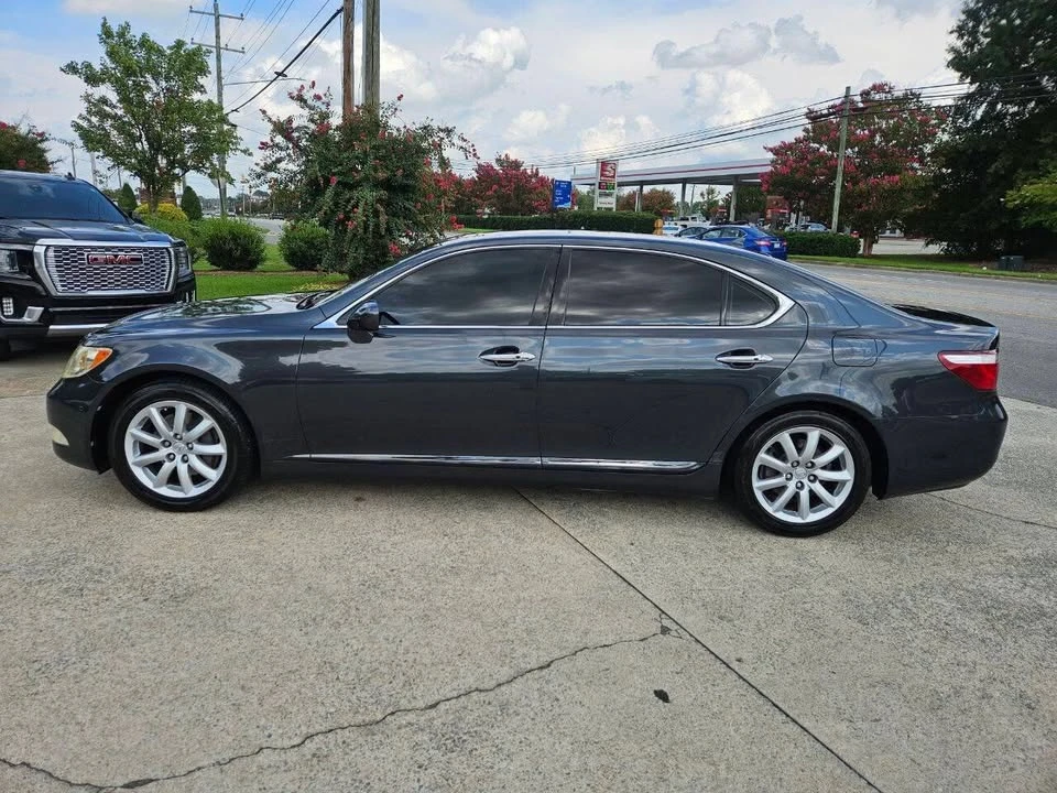 2007 Lexus LS 4th Gen - Image 6 of 7