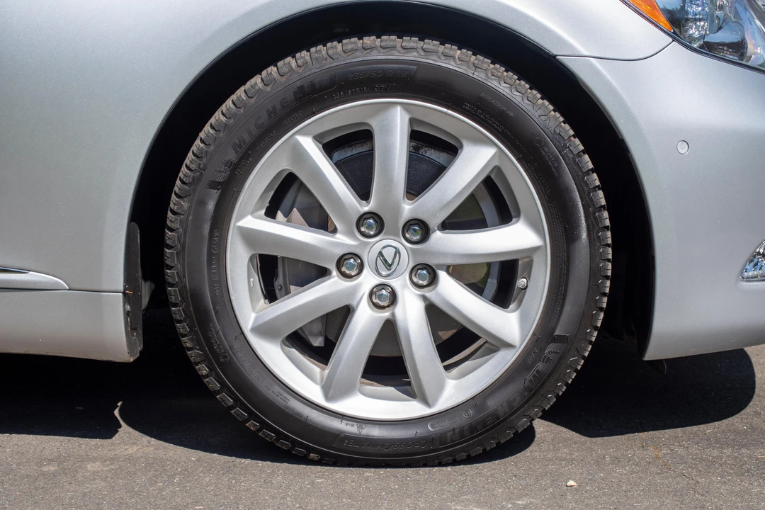 2007 Lexus LS 4th Gen - Image 26 of 31