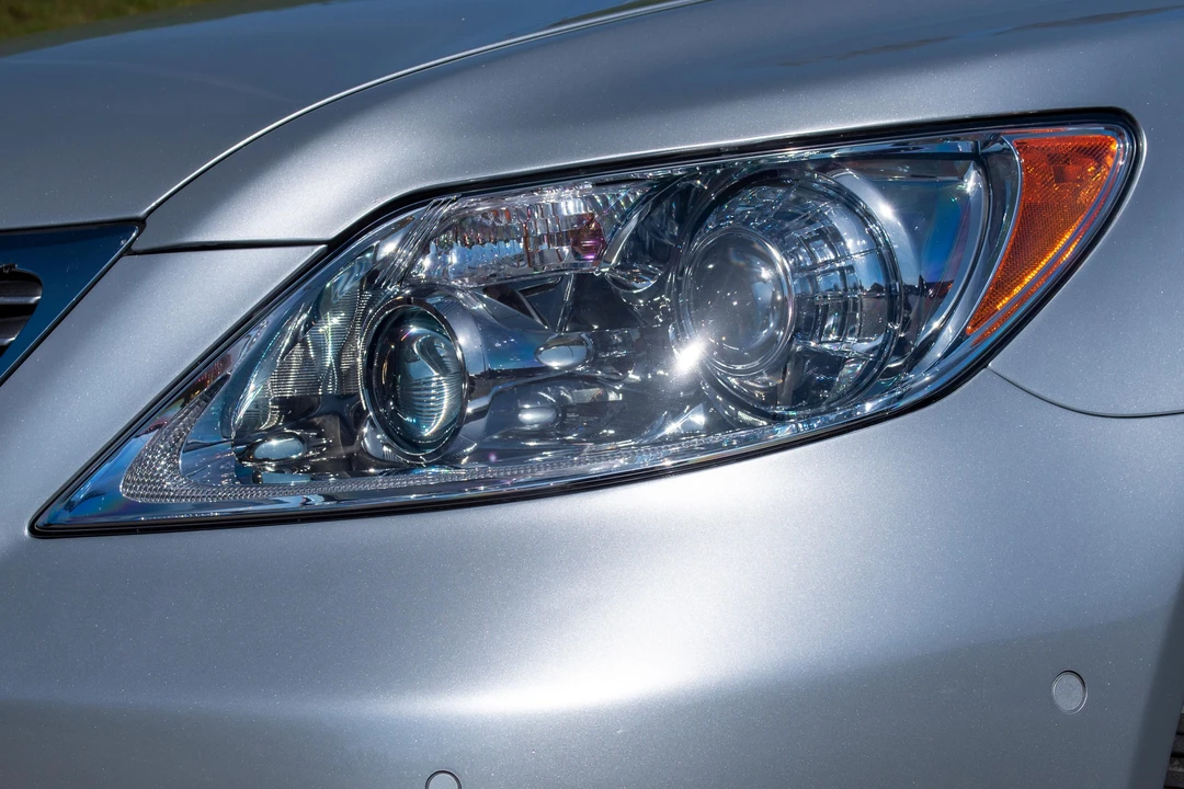2007 Lexus LS 4th Gen - Image 16 of 31