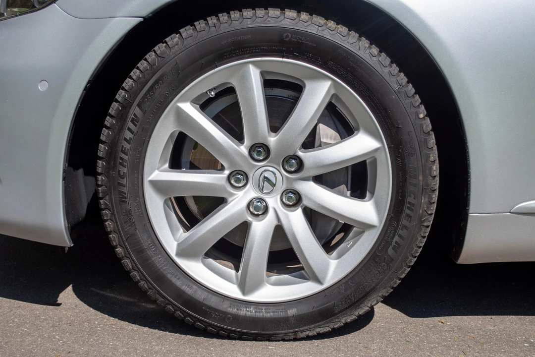 2007 Lexus LS 4th Gen - Image 23 of 31