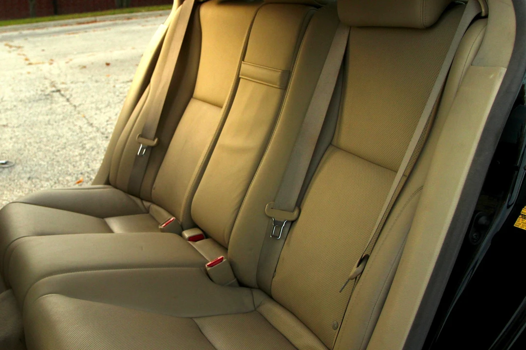 2007 Lexus LS 4th Gen - Image 24 of 25