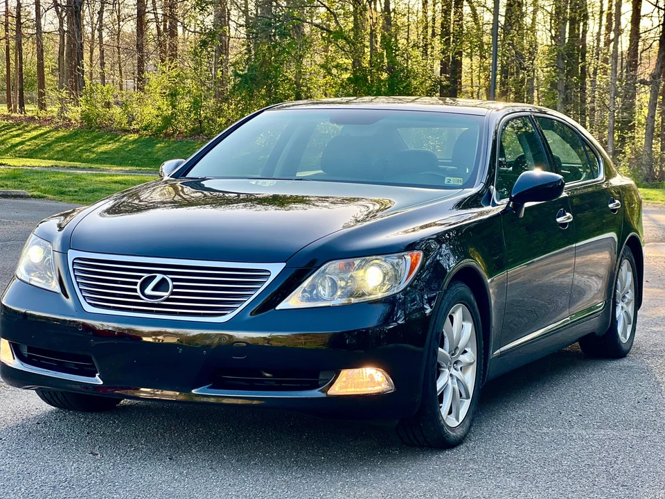 2007 Lexus LS 4th Gen - Image 6 of 31