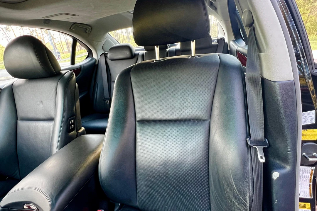 2007 Lexus LS 4th Gen - Image 25 of 31