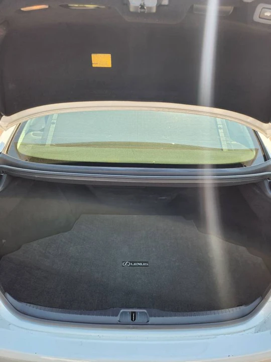 2007 Lexus LS 4th Gen - Image 14 of 16
