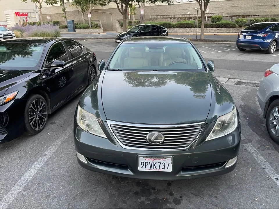 2007 Lexus LS 4th Gen - Image 11 of 11