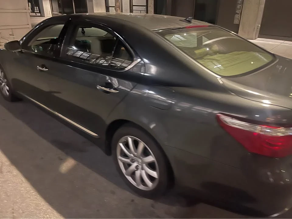 2007 Lexus LS 4th Gen - Image 4 of 11