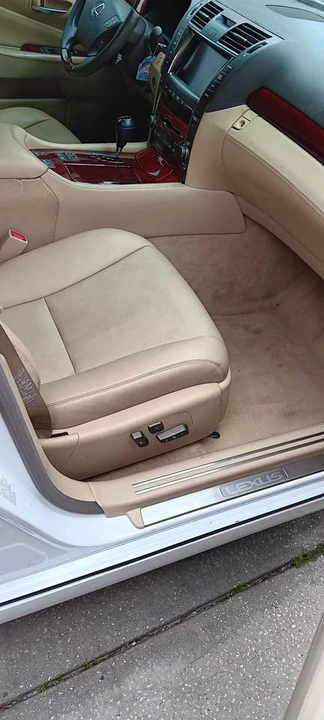 2007 Lexus LS 4th Gen - Image 5 of 11
