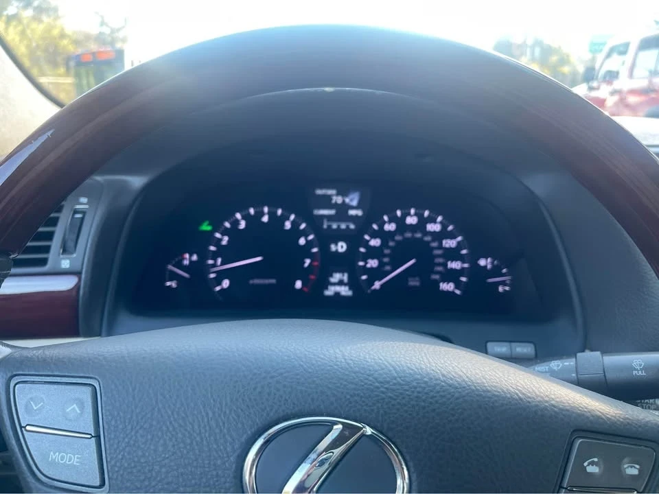 2007 Lexus LS 4th Gen - Image 7 of 11