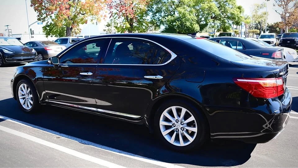 2007 Lexus LS 4th Gen - Image 3 of 12