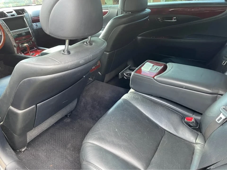 2007 Lexus LS 4th Gen - Image 5 of 7