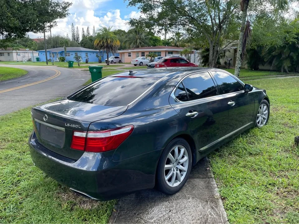 2007 Lexus LS 4th Gen - Image 7 of 7