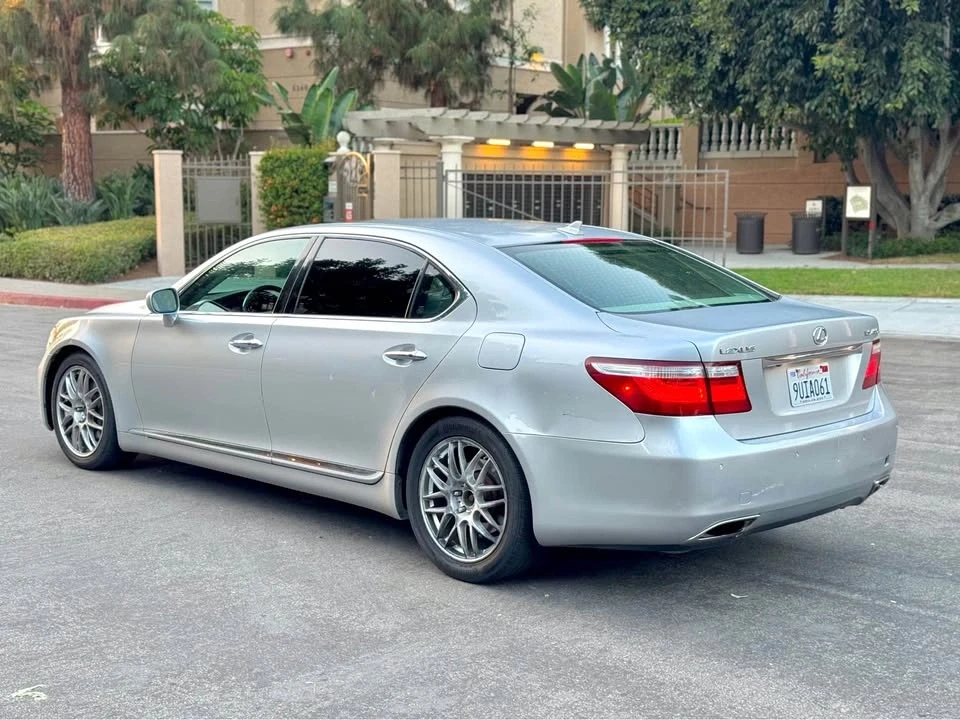 2007 Lexus LS 4th Gen - Image 2 of 16