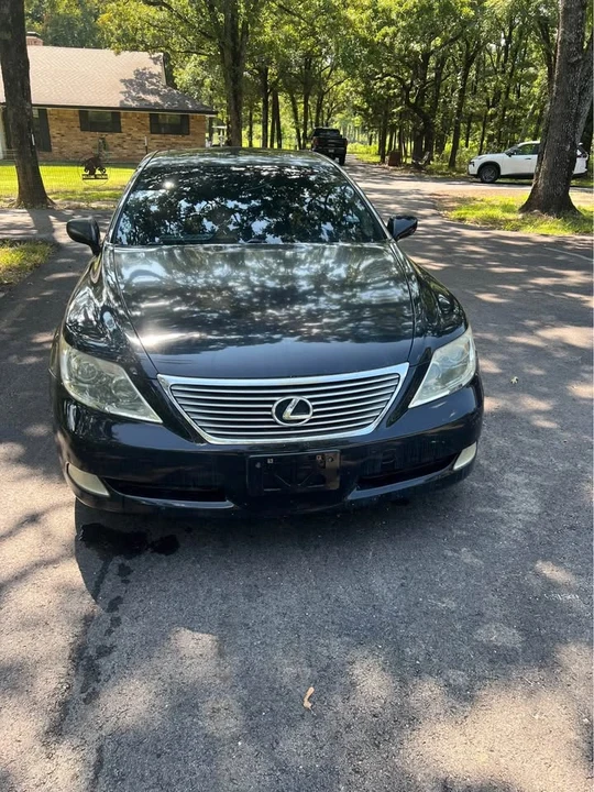 2007 Lexus LS 4th Gen - Image 2 of 11