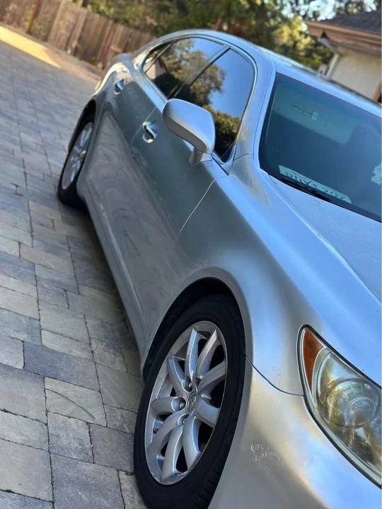 2007 Lexus LS 4th Gen - Image 2 of 8