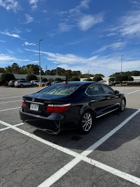 2007 Lexus LS 4th Gen - Image 5 of 15