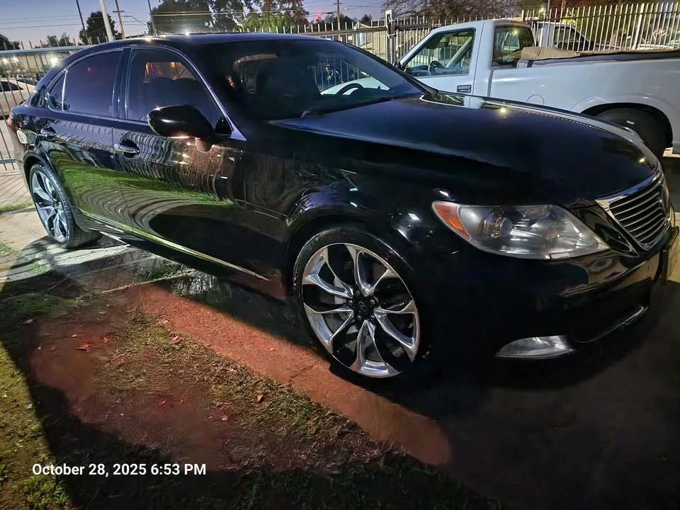 2007 Lexus LS 4th Gen - Image 2 of 19