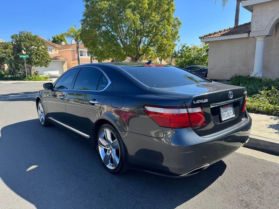 2007 Lexus LS 4th Gen - Image 3 of 18