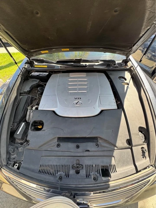 2007 Lexus LS 4th Gen - Image 15 of 17