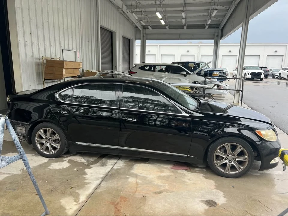 2007 Lexus LS 4th Gen - Image 2 of 8