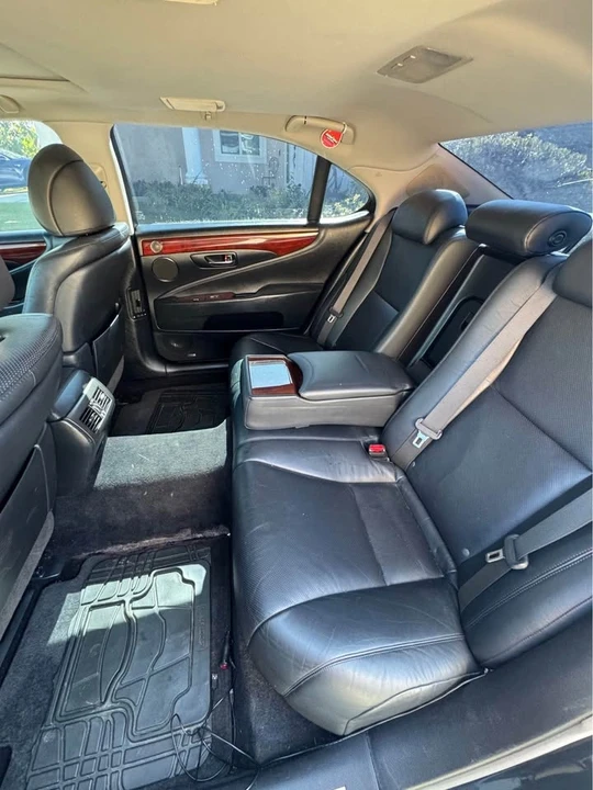2007 Lexus LS 4th Gen - Image 7 of 17