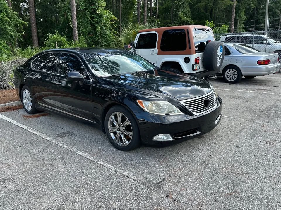 2007 Lexus LS 4th Gen - Image 7 of 8