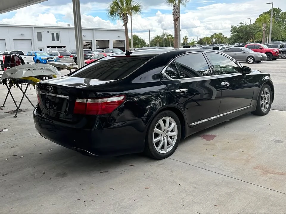 2007 Lexus LS 4th Gen - Image 4 of 8