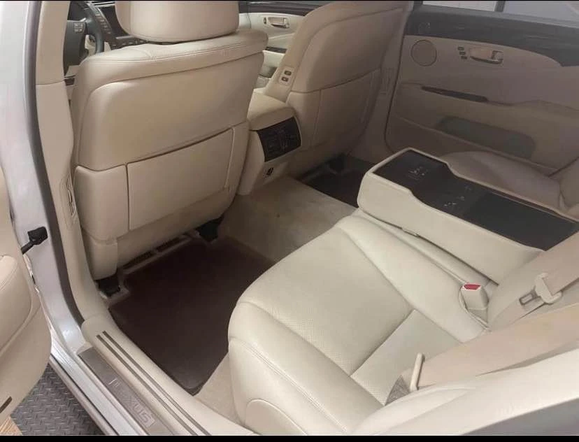 2007 Lexus LS 4th Gen - Image 2 of 8