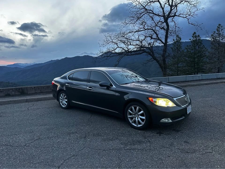 2007 Lexus LS 4th Gen - Image 3 of 8
